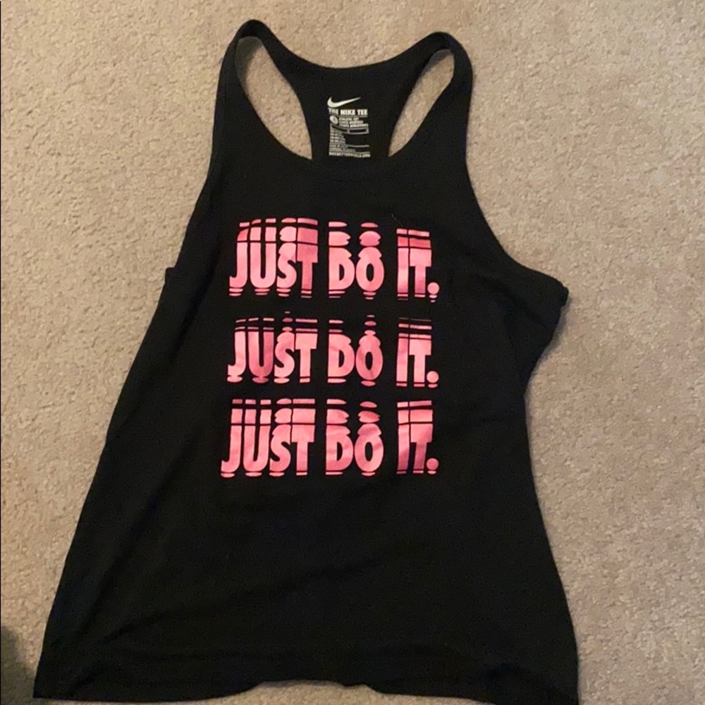 nike tank top